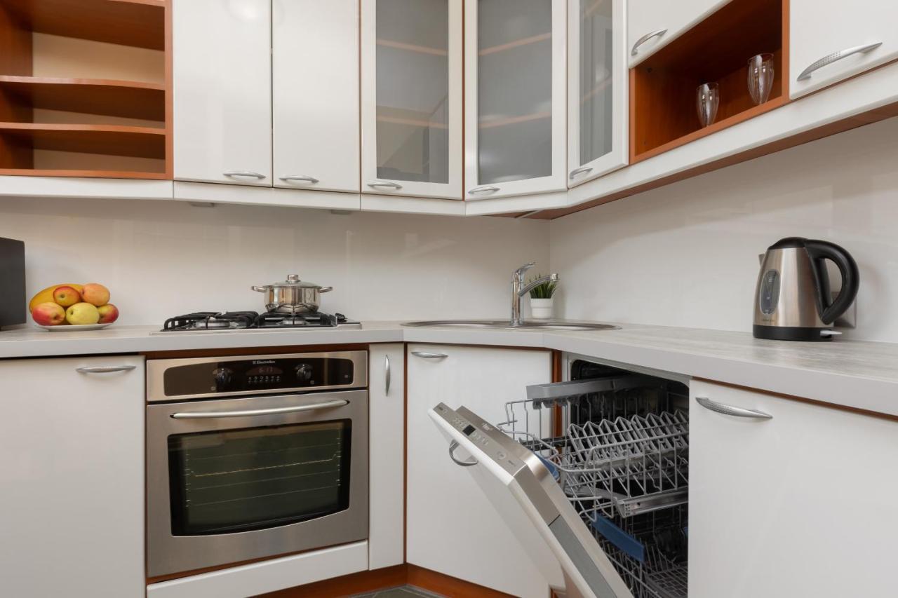Spacious & Quiet 1 Bedroom Apartment In Pruszkow By Noclegi Renters Dış mekan fotoğraf