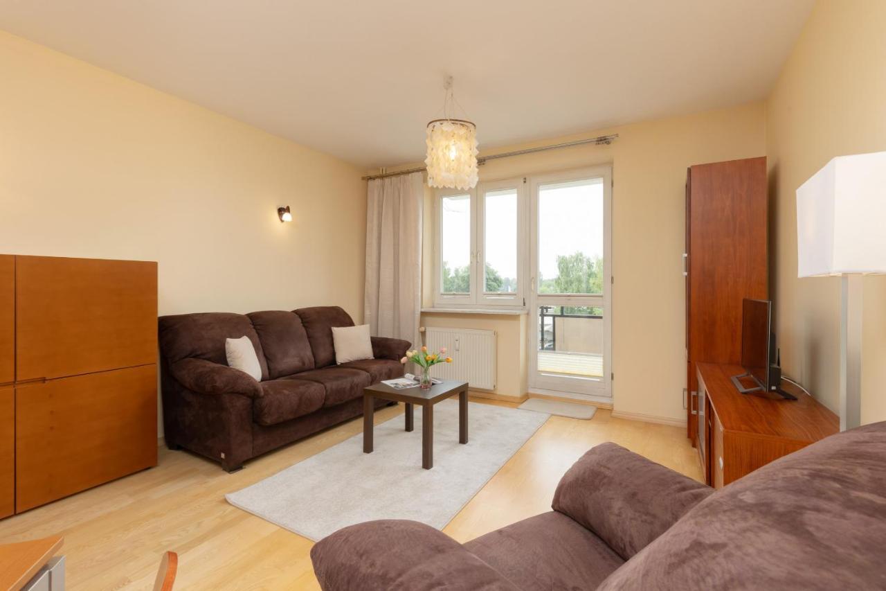 Spacious & Quiet 1 Bedroom Apartment In Pruszkow By Noclegi Renters Dış mekan fotoğraf